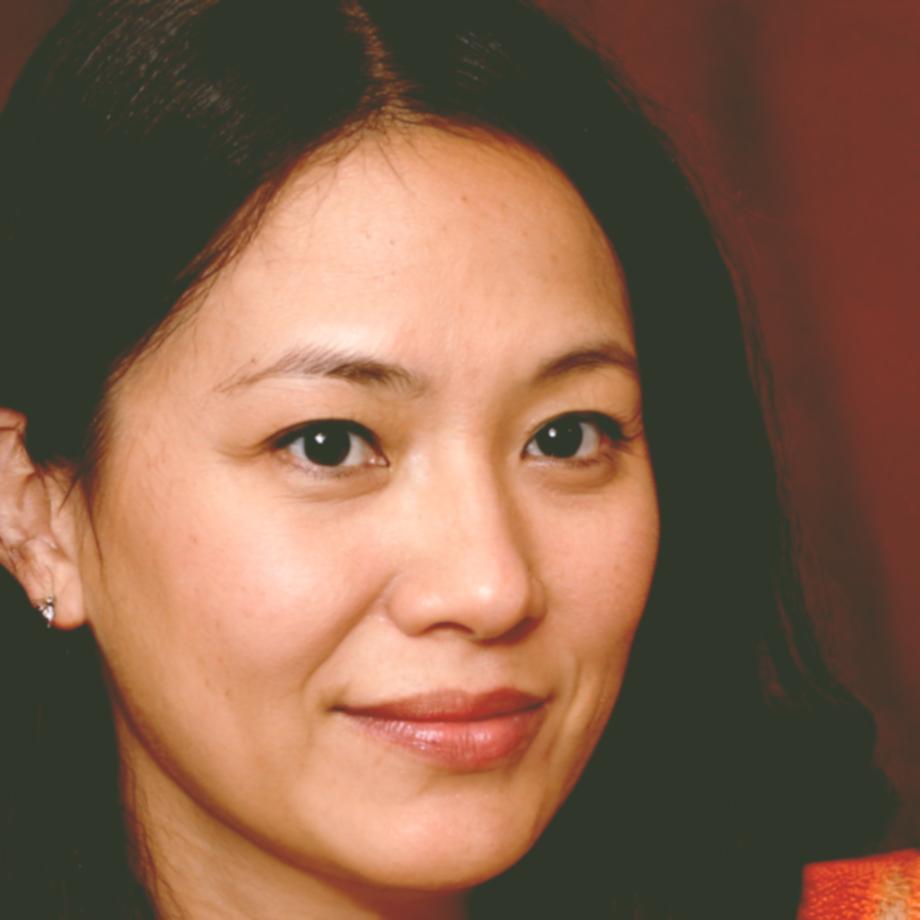 Portrait de Apolline Dubois, consultante finances
